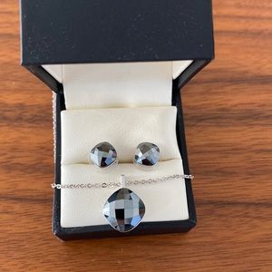 Swarovski Hematite earring and necklace set